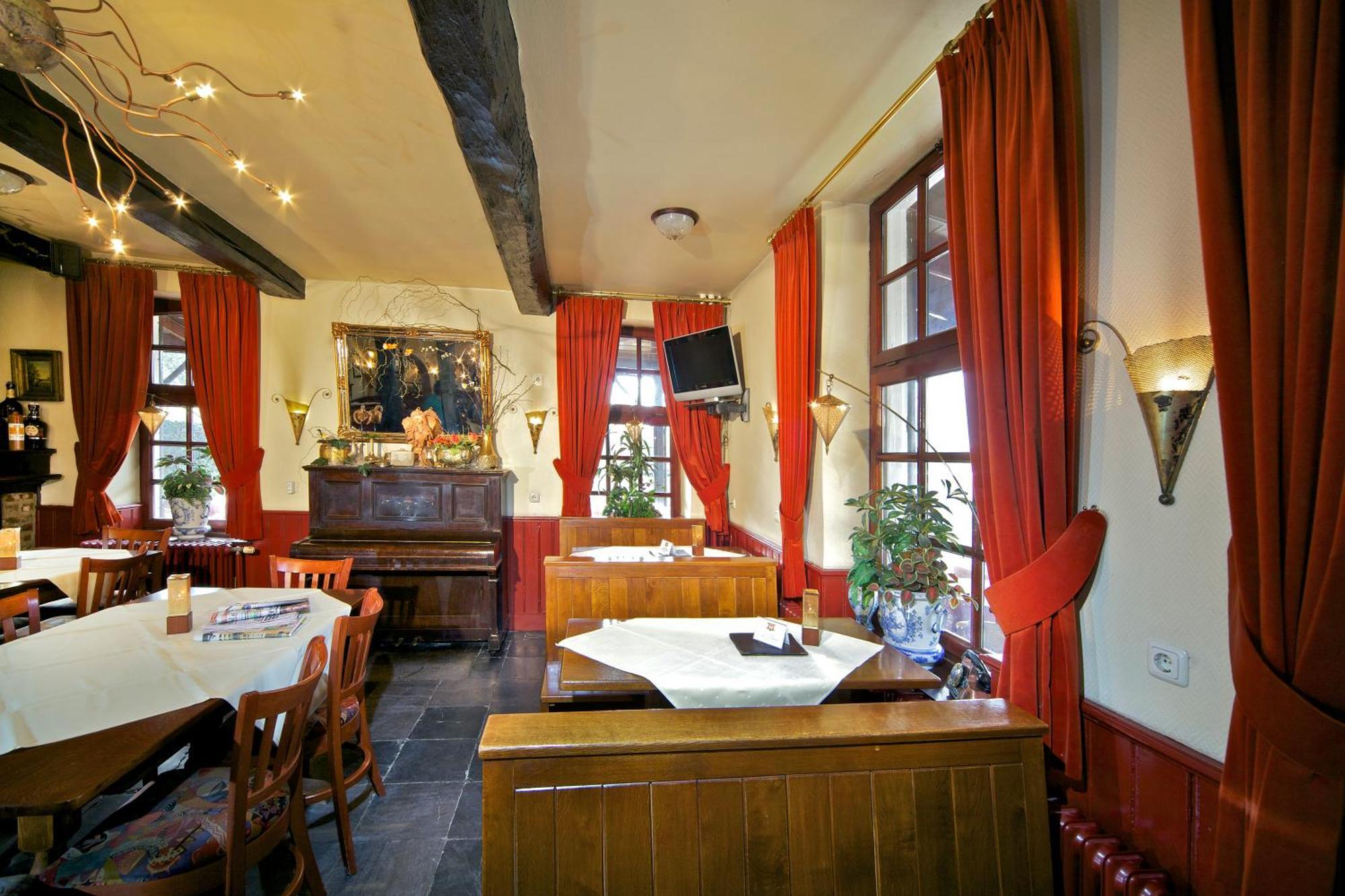 Hotel Restaurant In Den Hoof 3*