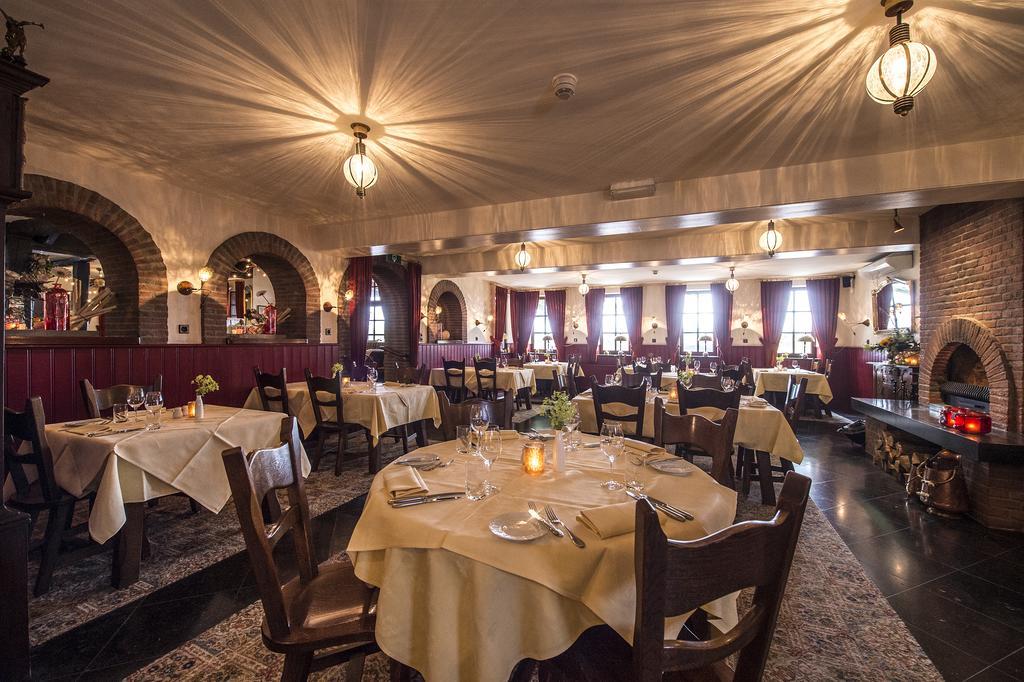 Restaurant In Den Hoof Hotel